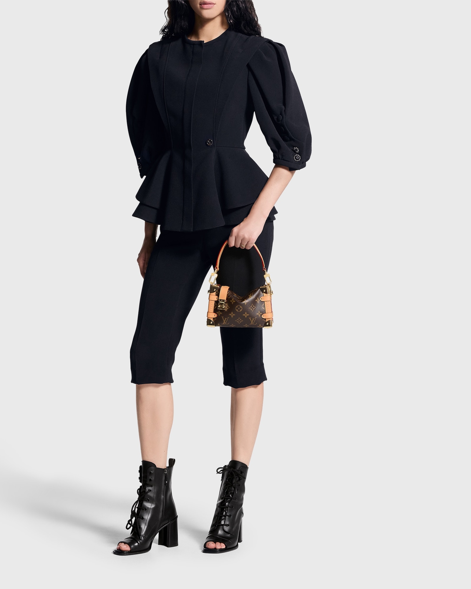 Side Trunk PM Monogram - Women - Handbags | LOUIS VUITTON ®